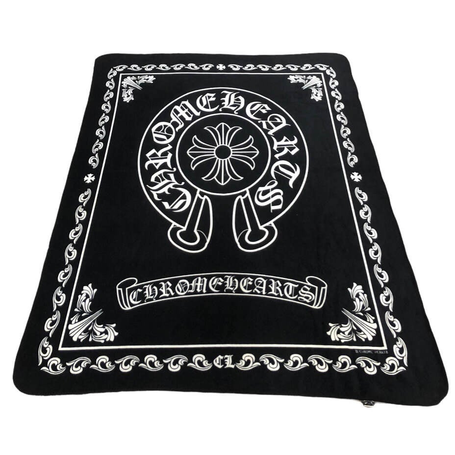 CHROME HEARTS LARGE BLACK SHERPA BLANKET